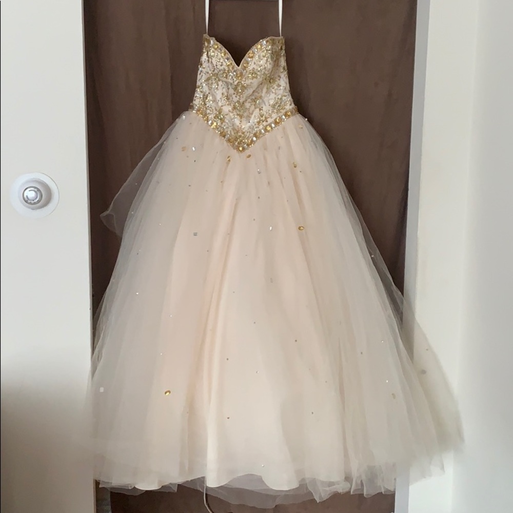 Sweet 16 dress